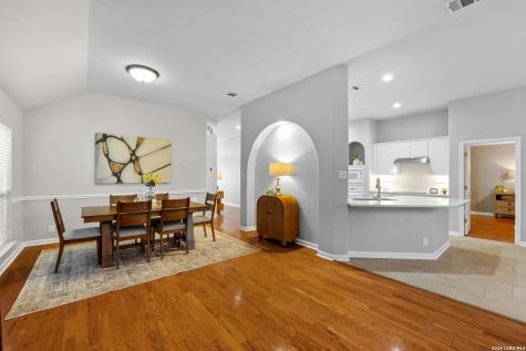 18806 Rogers Pass San Antonio TX 78258