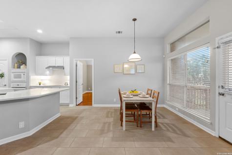 18806 Rogers Pass San Antonio TX 78258