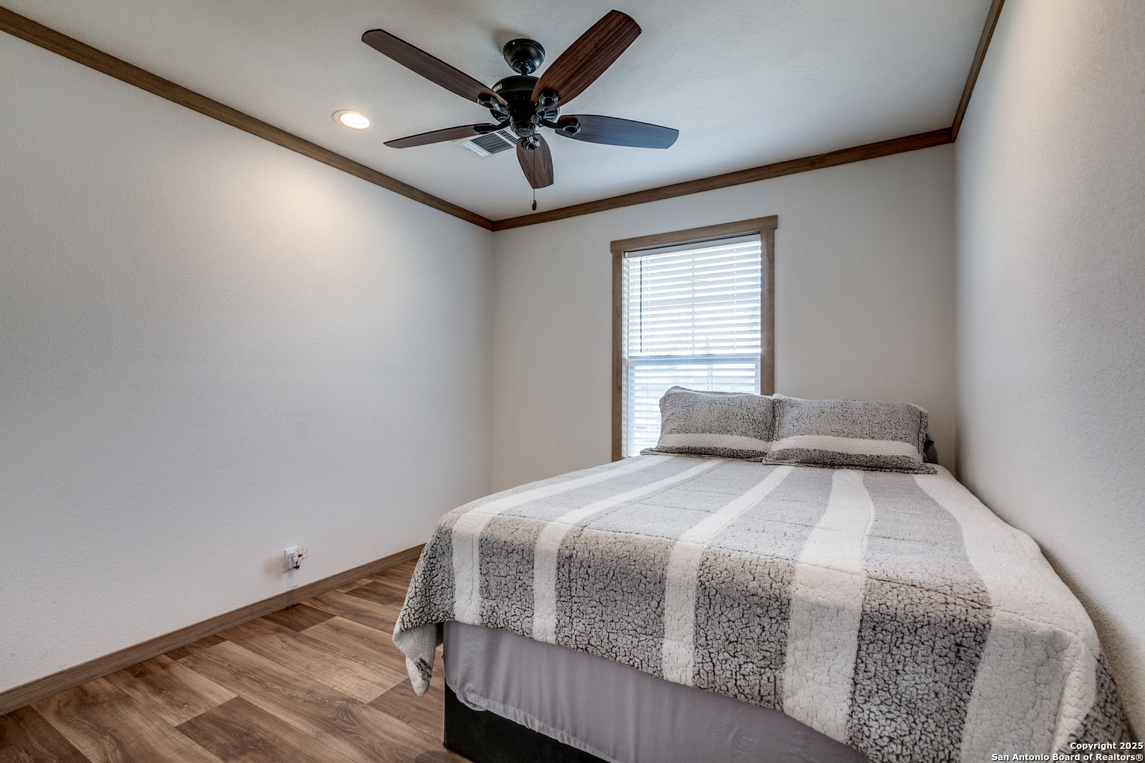602 E Hunt Street Pleasanton TX 78064