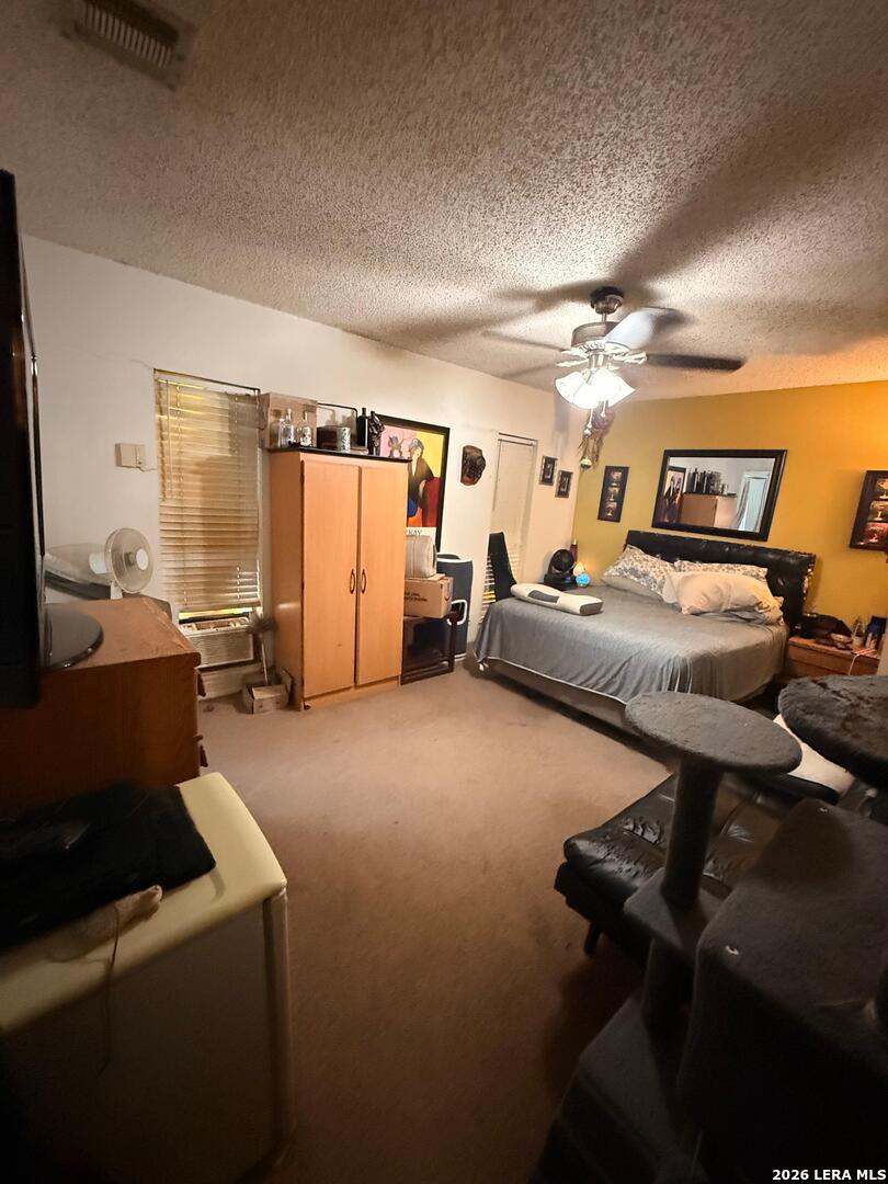 6822 Laguna Verde San Antonio TX 78239