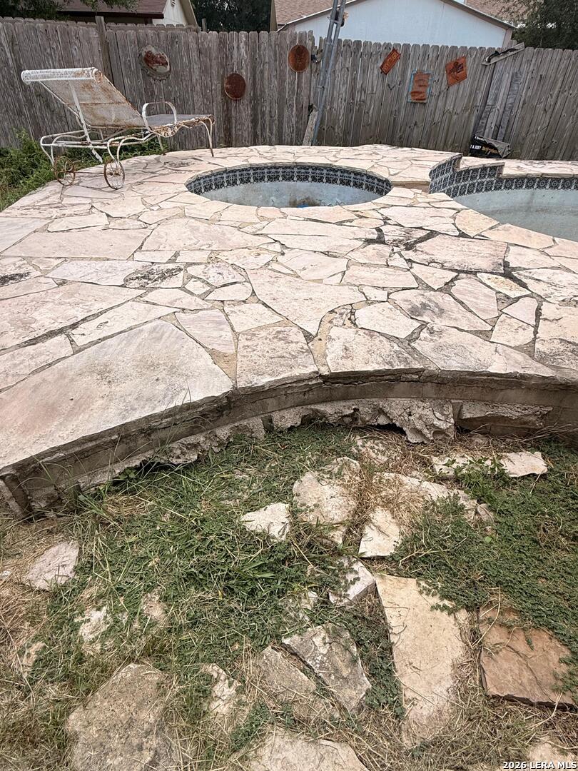 6822 Laguna Verde San Antonio TX 78239