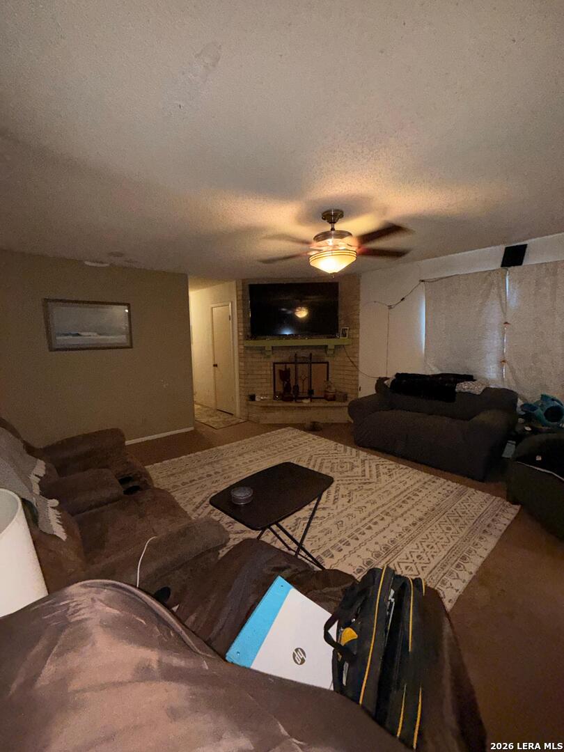 6822 Laguna Verde San Antonio TX 78239