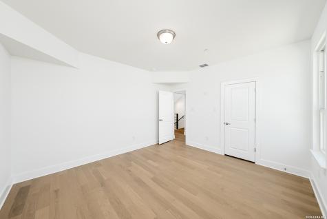 505 Burrus Place San Antonio TX 78210