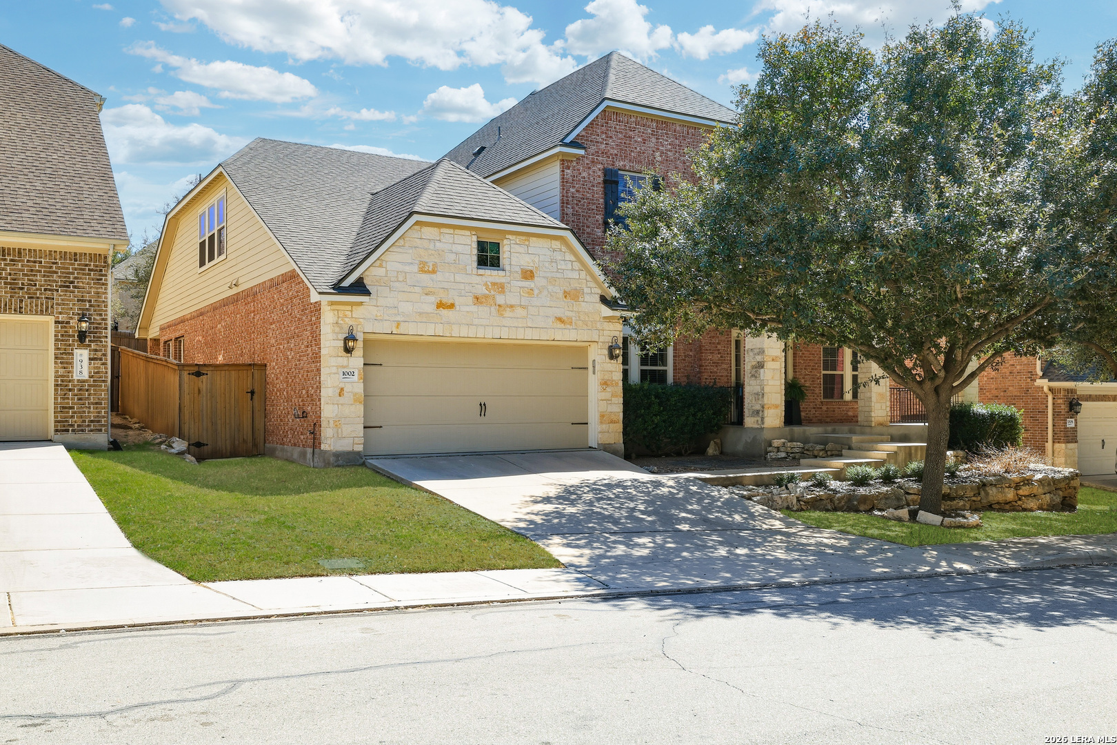 1002 Gazania Hill San Antonio TX 78260