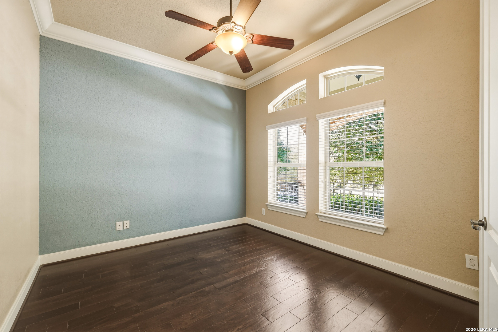 1002 Gazania Hill San Antonio TX 78260