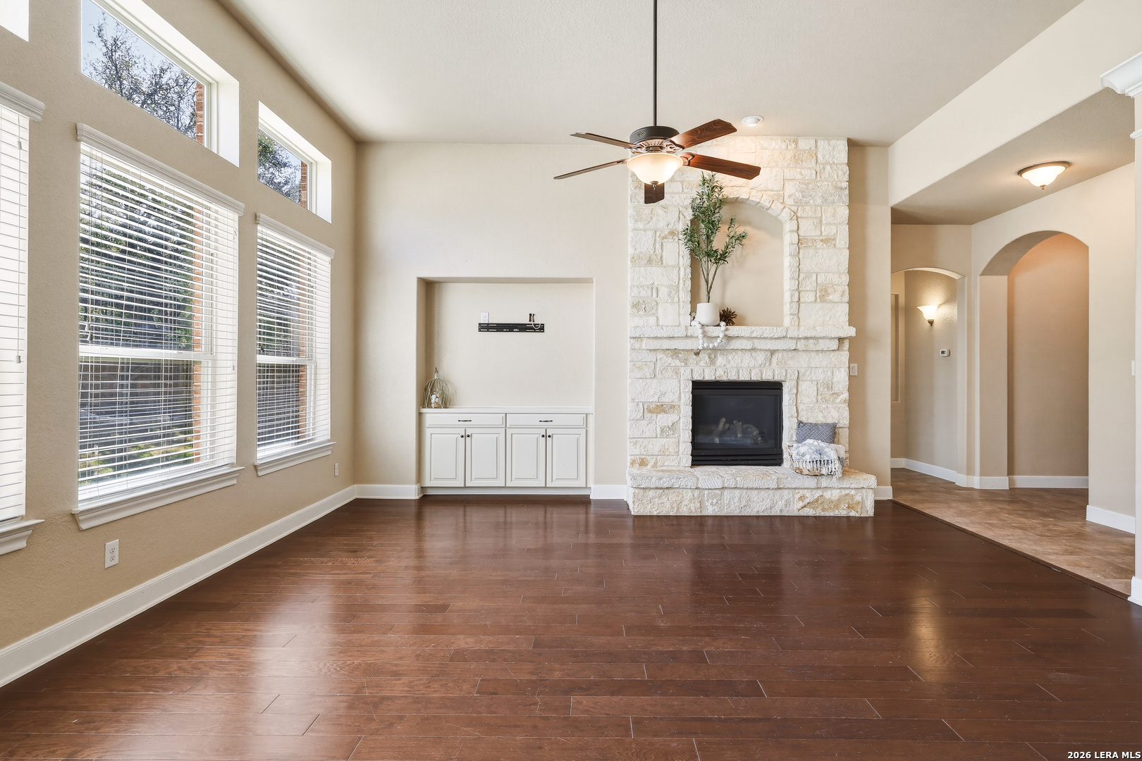 1002 Gazania Hill San Antonio TX 78260