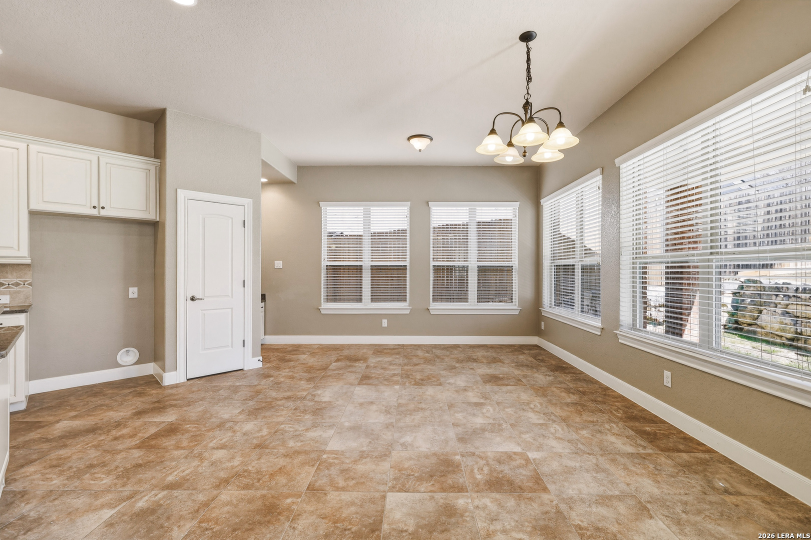 1002 Gazania Hill San Antonio TX 78260