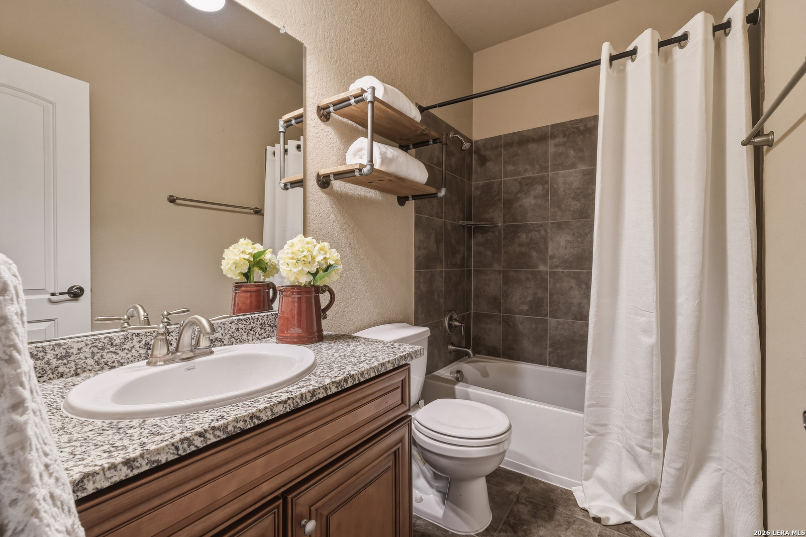 1002 Gazania Hill San Antonio TX 78260