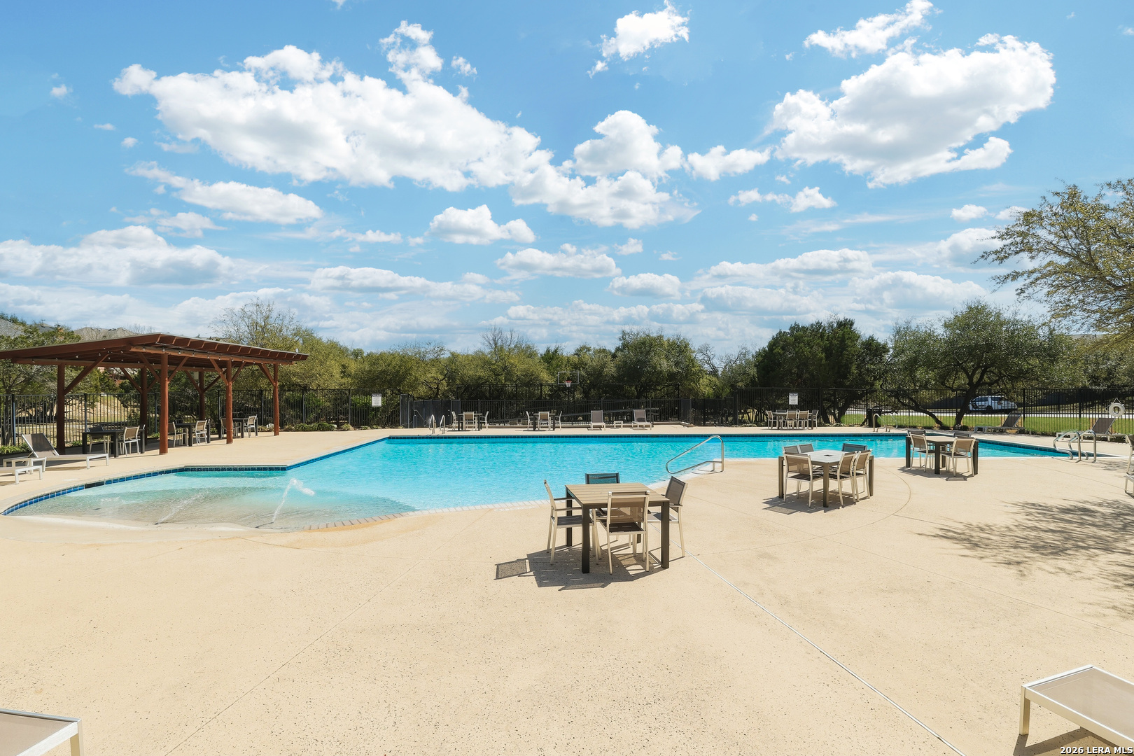 1002 Gazania Hill San Antonio TX 78260