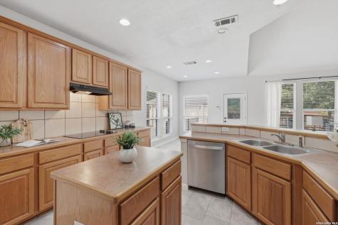 3606 Windy Ridge Court San Antonio TX 78259