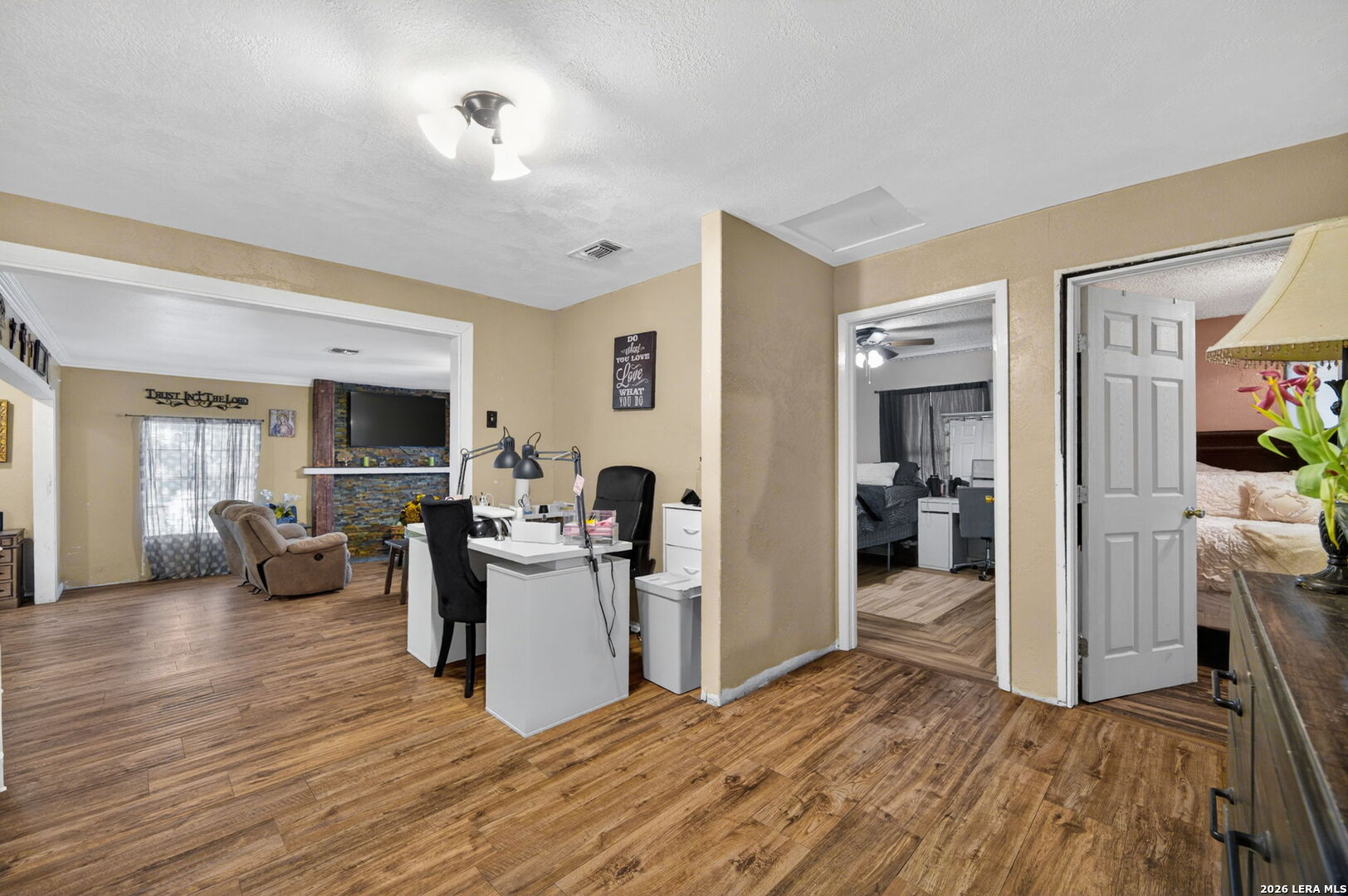 512 Stratford Court San Antonio TX 78223