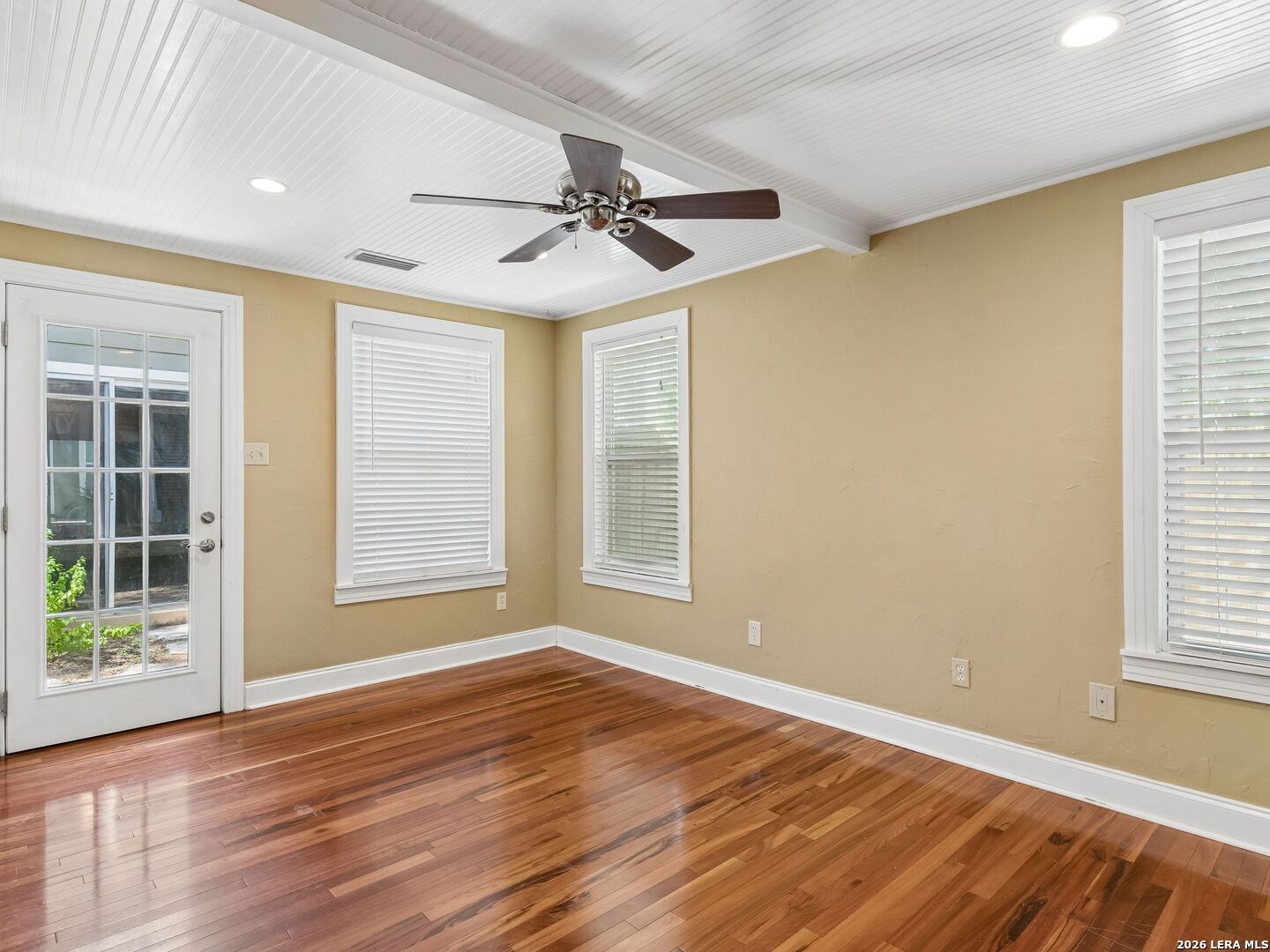 351 E North Street New Braunfels TX 78130