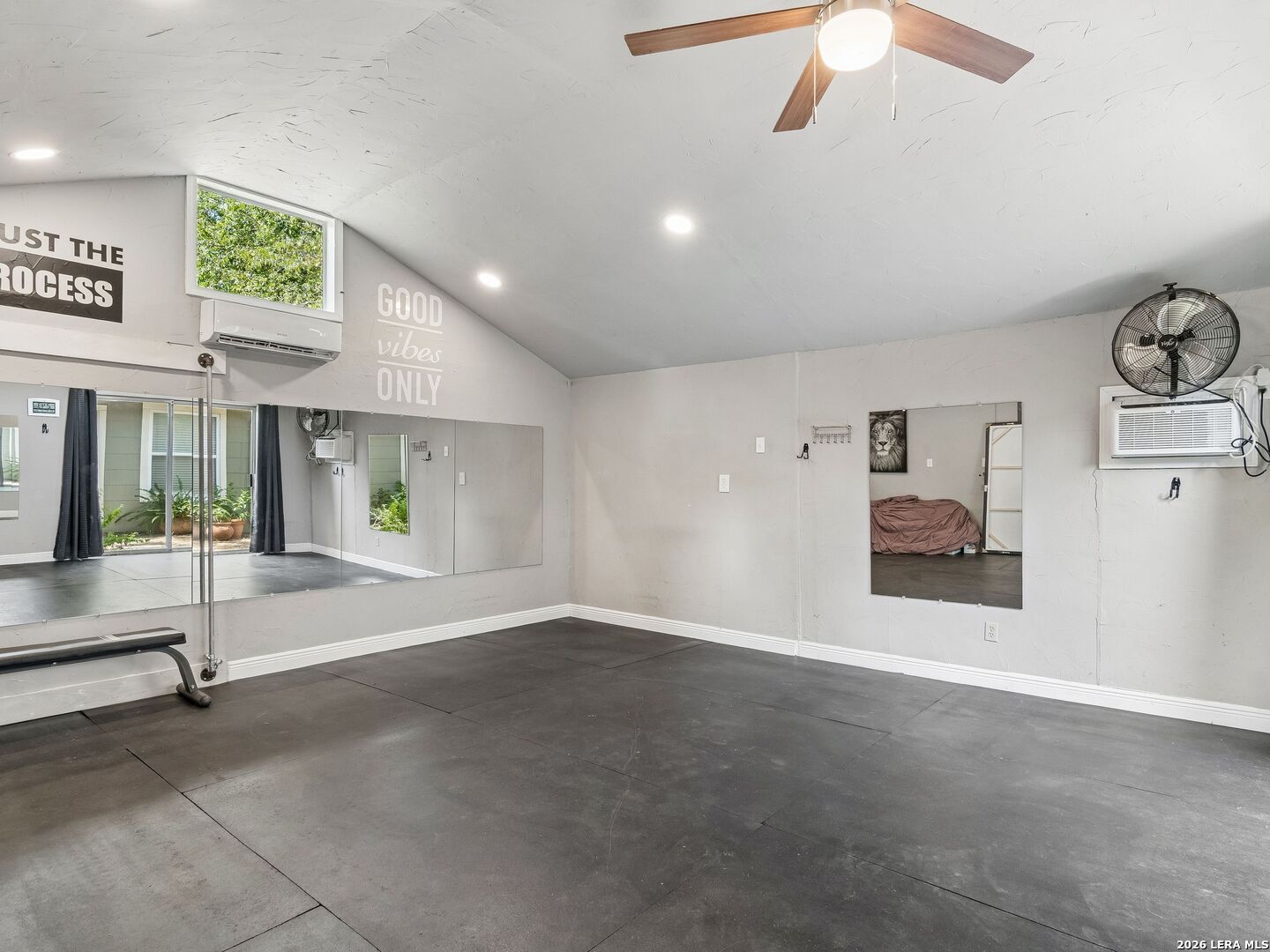 351 E North Street New Braunfels TX 78130