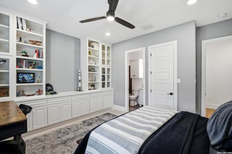 3838 Luz Del Faro San Antonio TX 78261