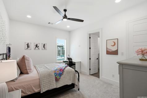 3838 Luz Del Faro San Antonio TX 78261