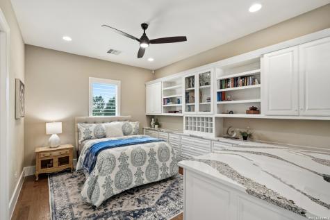 3838 Luz Del Faro San Antonio TX 78261