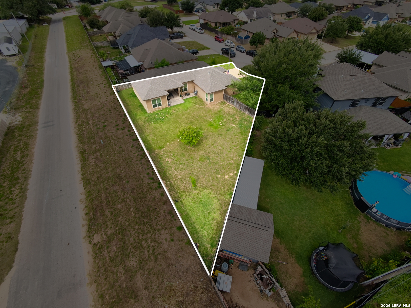1828 Wandering Trail Pleasanton TX 78064