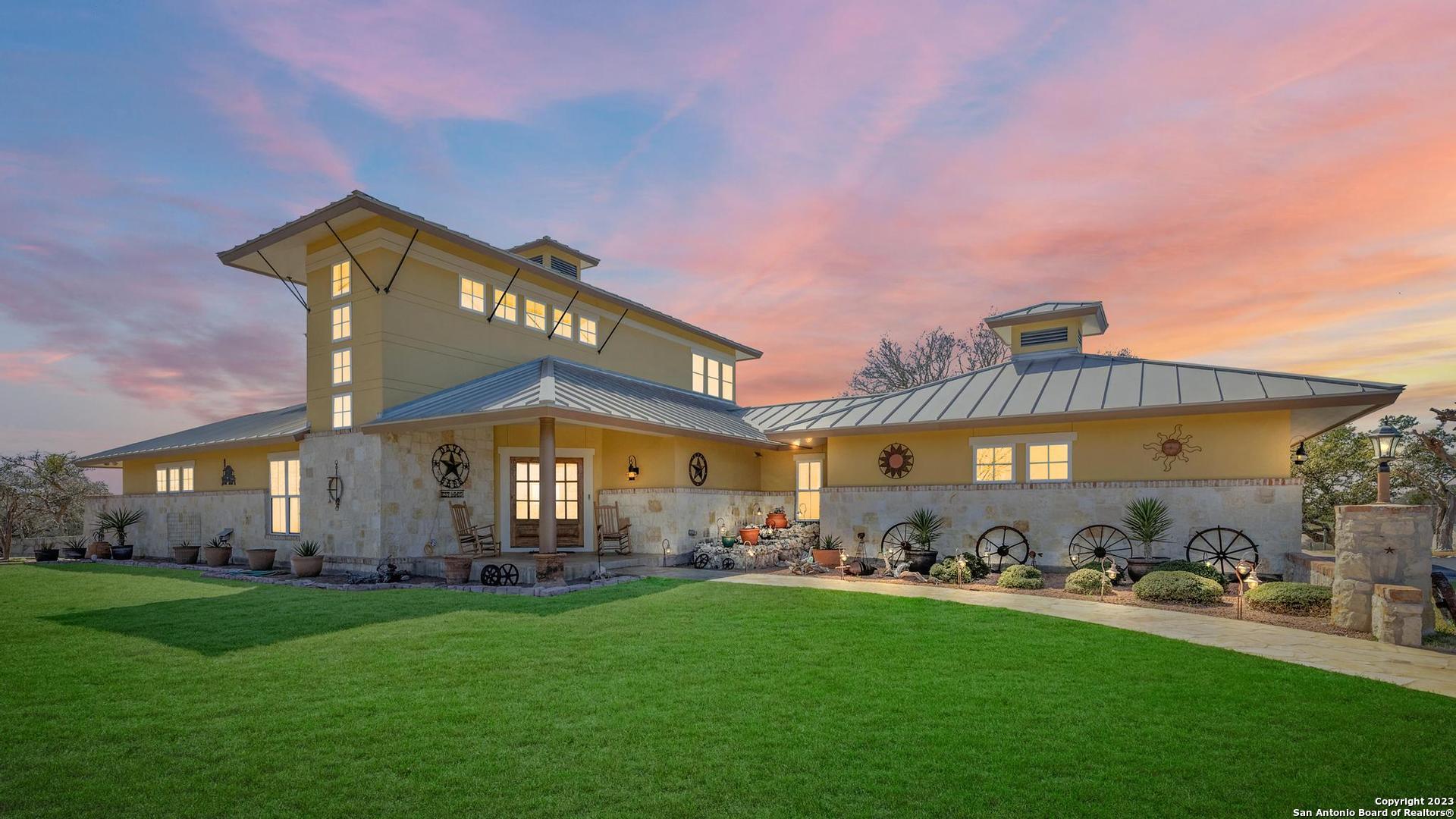 146 Settlers Way Comfort TX 78013