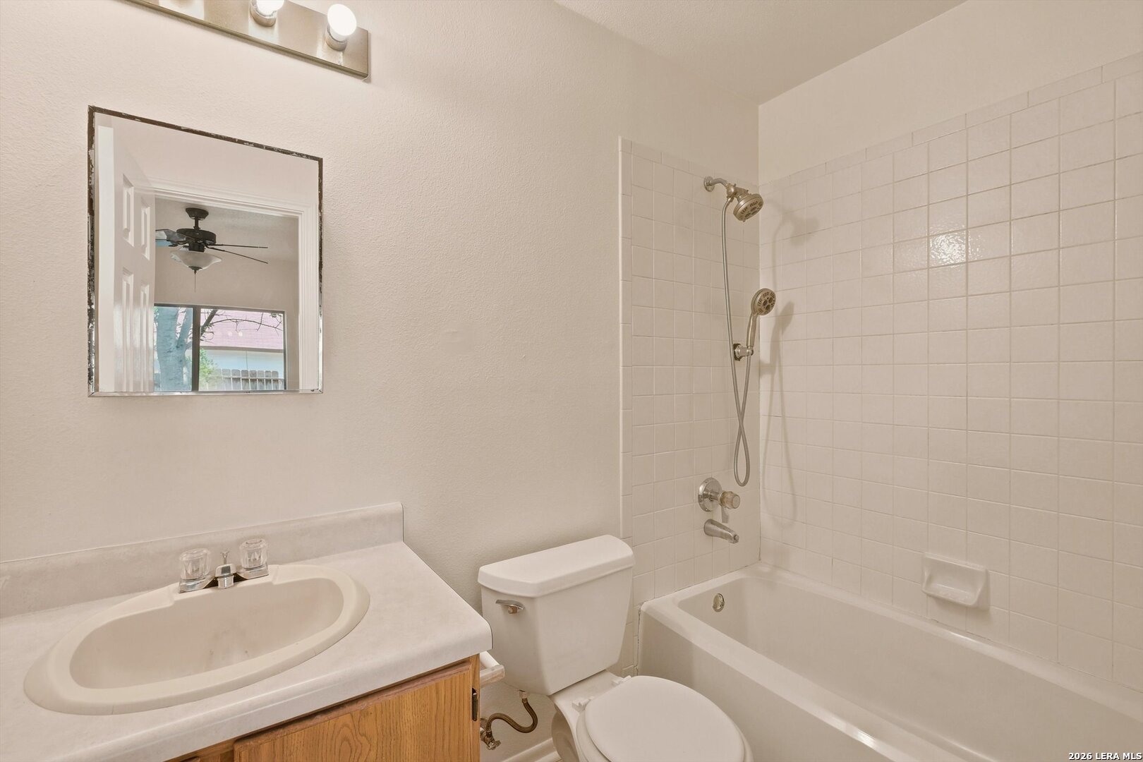 6807 Celes Meadow Drive Converse TX 78109