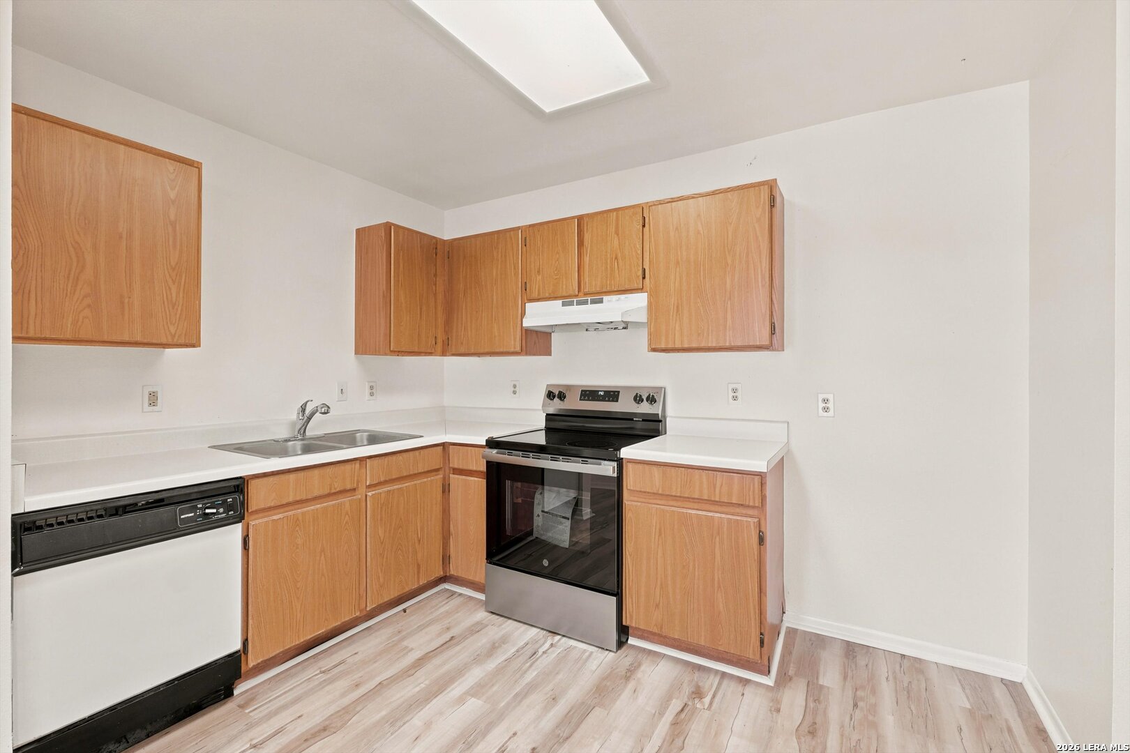 6807 Celes Meadow Drive Converse TX 78109