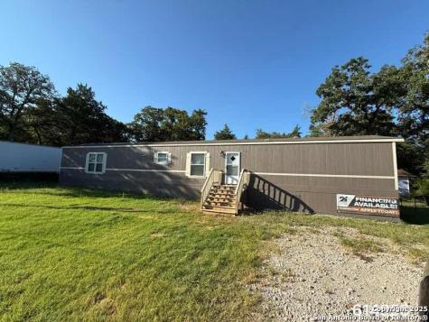 131 Shoshoni Smithville TX 78957