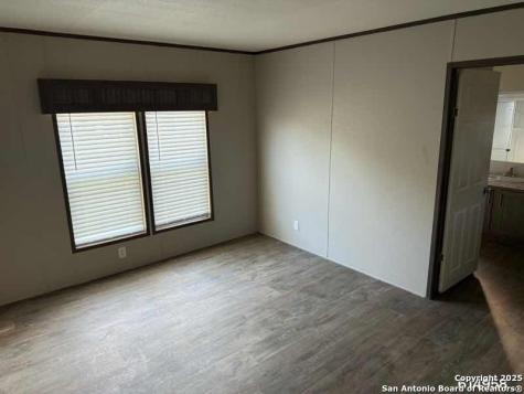 131 Shoshoni Smithville TX 78957