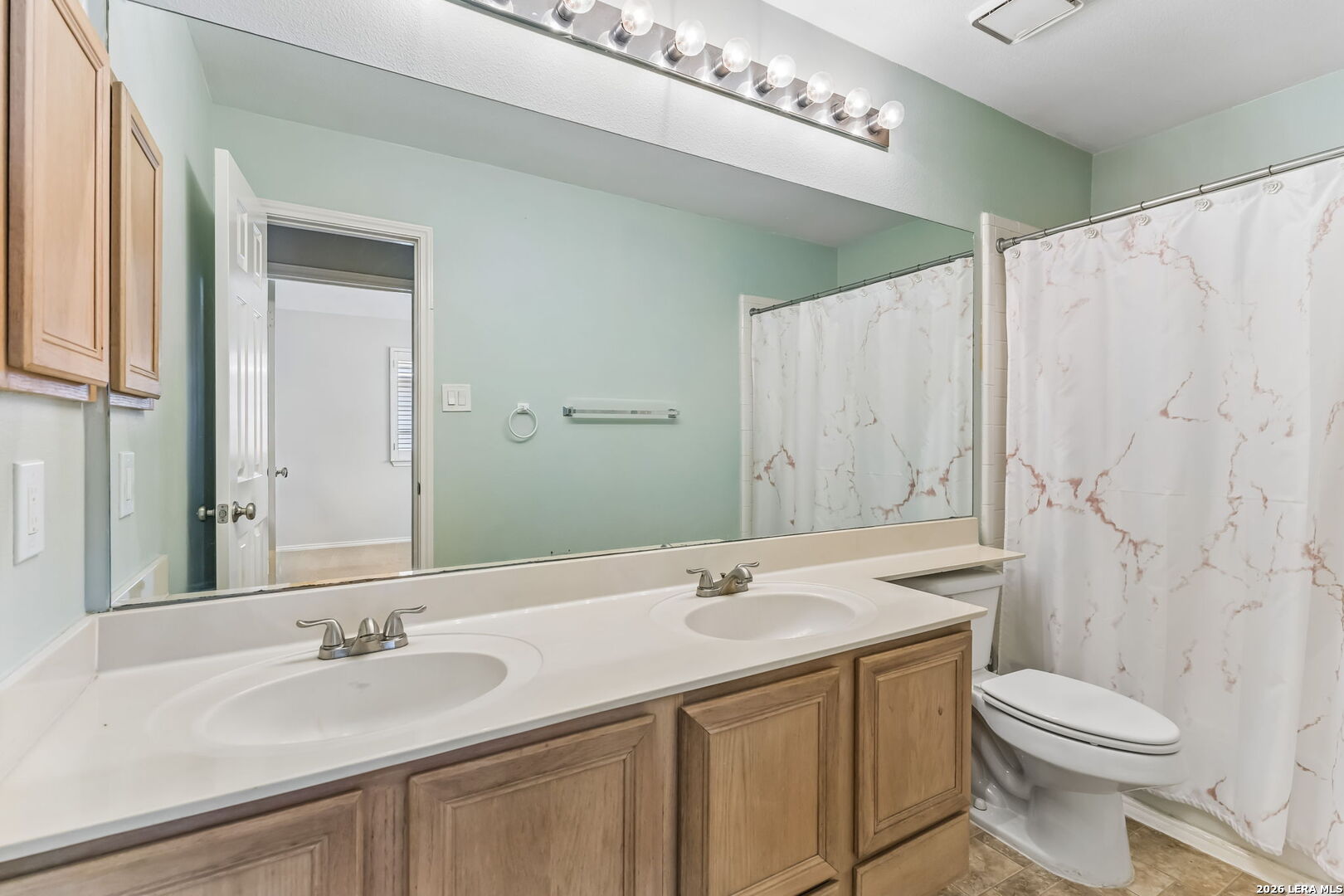 2123 Mollys Way Drive San Antonio TX 78232
