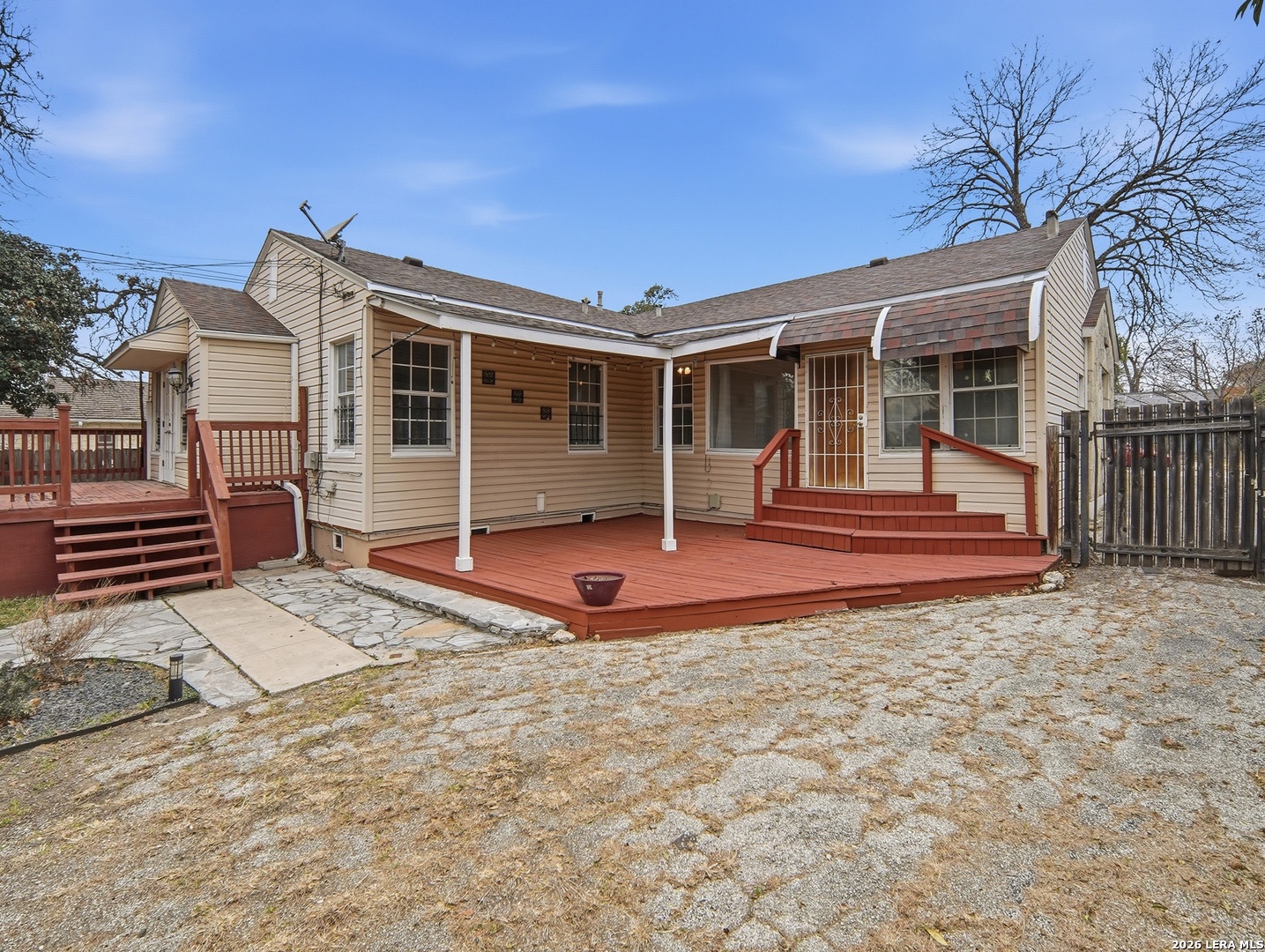 336 North San Antonio TX 78201