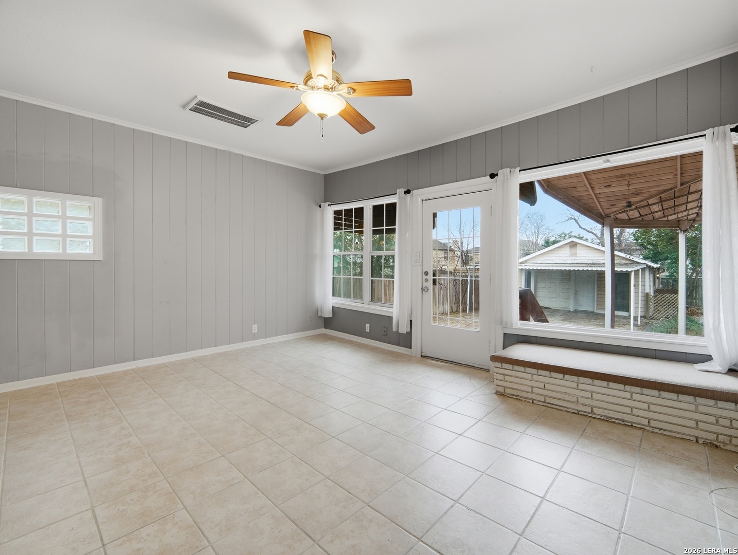 336 North San Antonio TX 78201