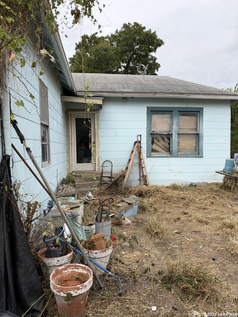 135 E Mayfield San Antonio TX 78214