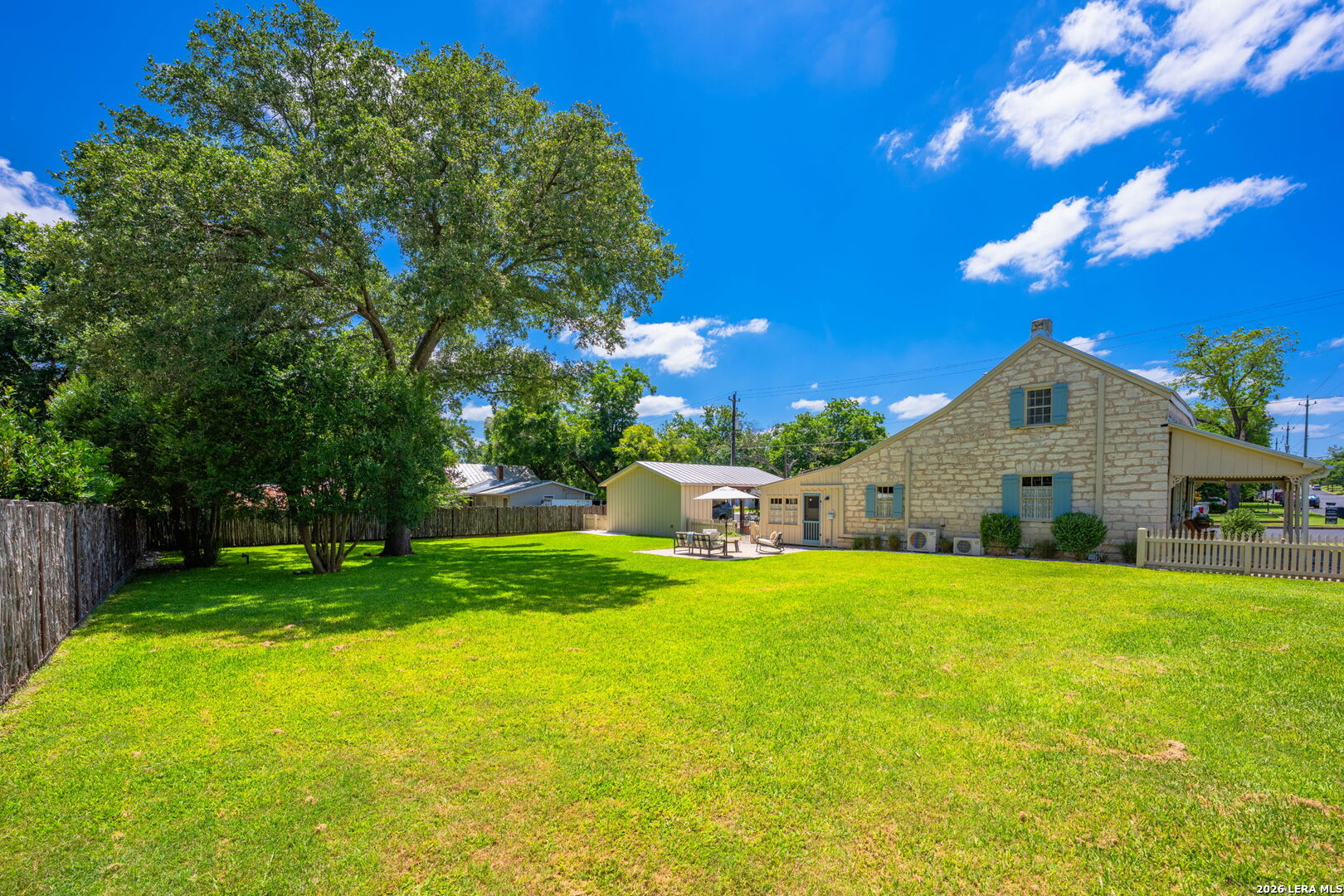 419 W San Antonio Street Fredericksburg TX 78624