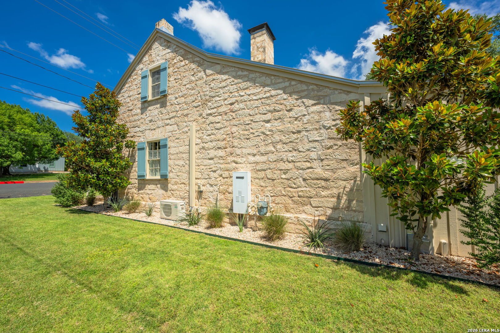 419 W San Antonio Street Fredericksburg TX 78624