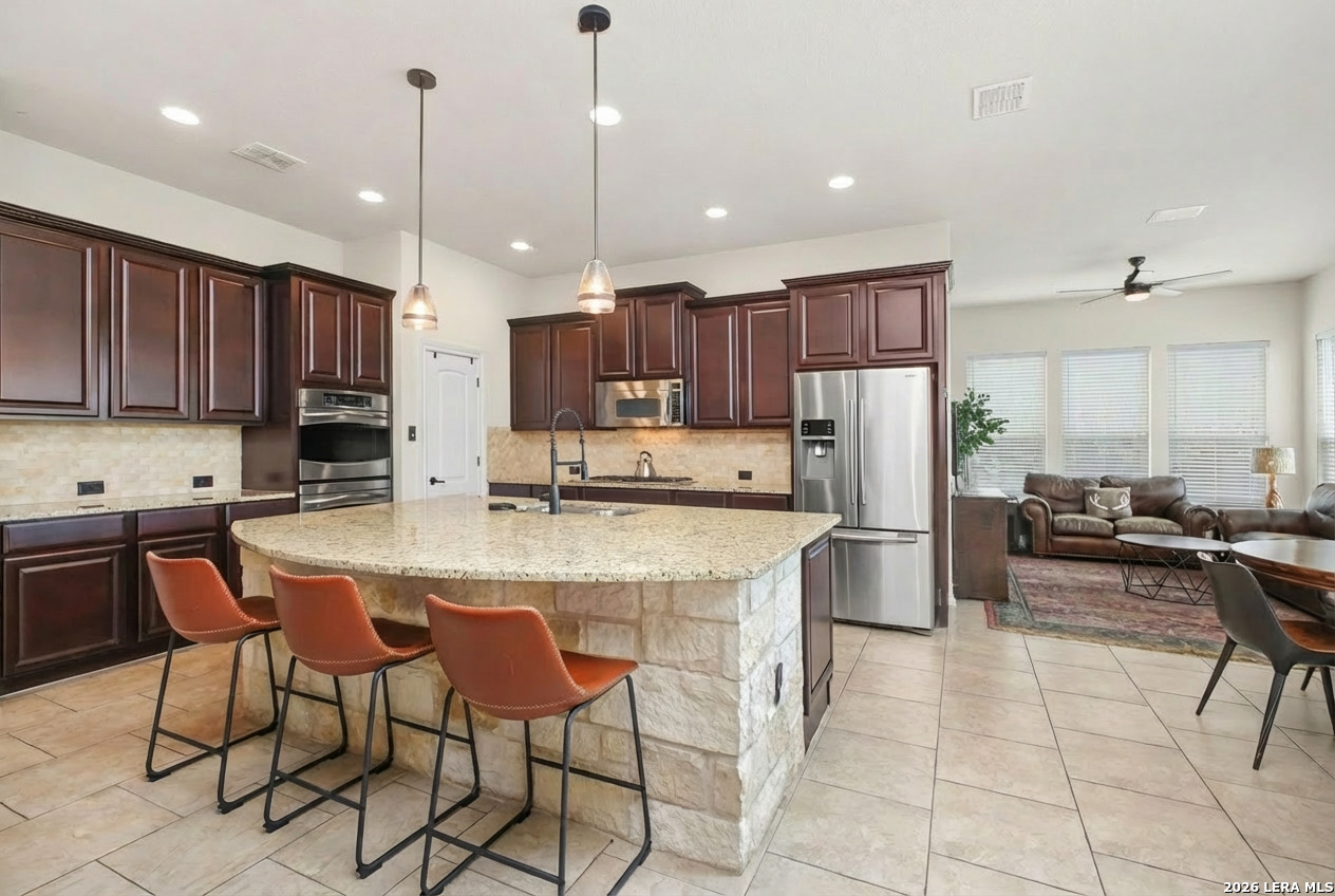 10807 Zedernholz Run New Braunfels TX 78132