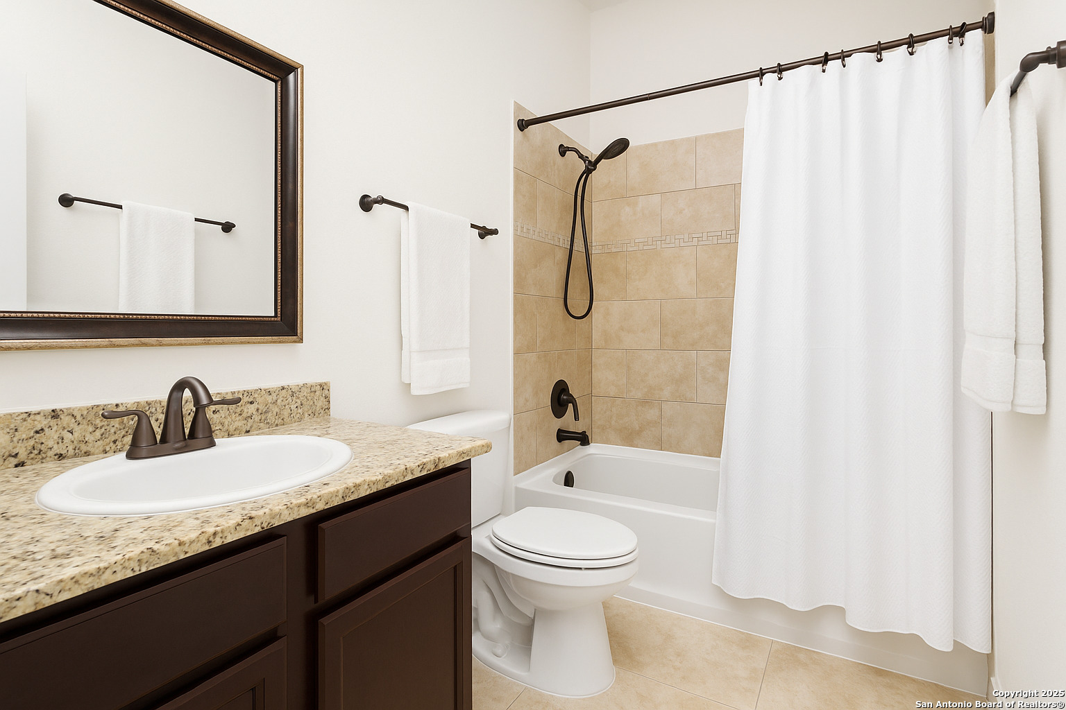 10807 Zedernholz Run New Braunfels TX 78132
