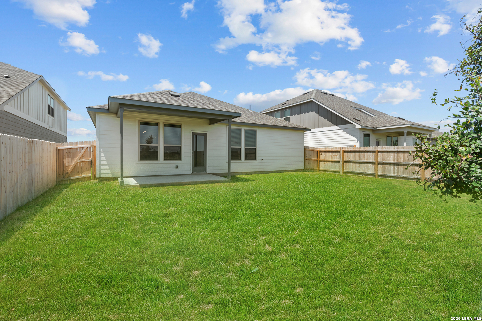 118 Thorny Grove San Antonio TX 78253