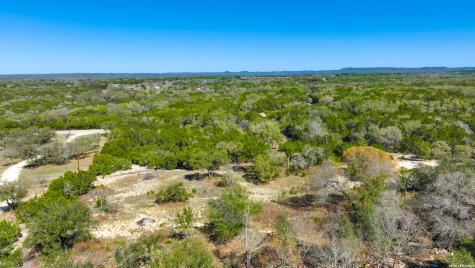 713 Lake Forest Road Pipe Creek TX 78063