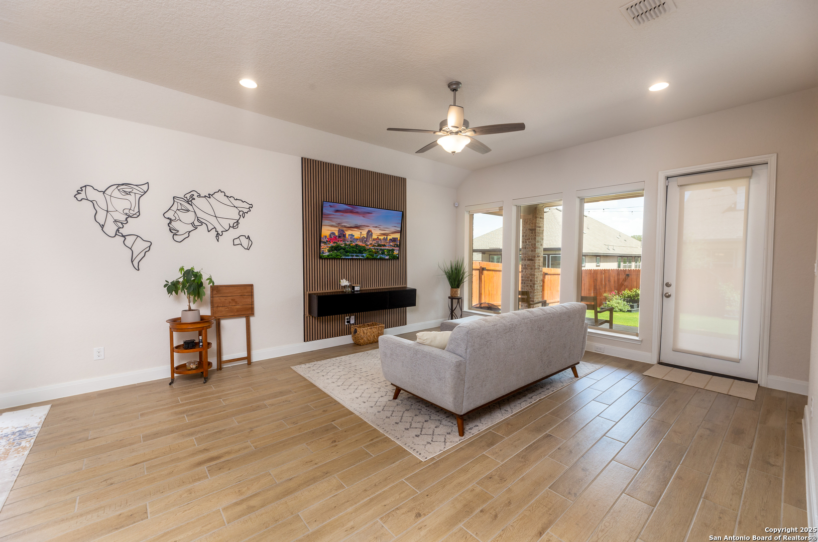 2614 Suncadia San Antonio TX 78245