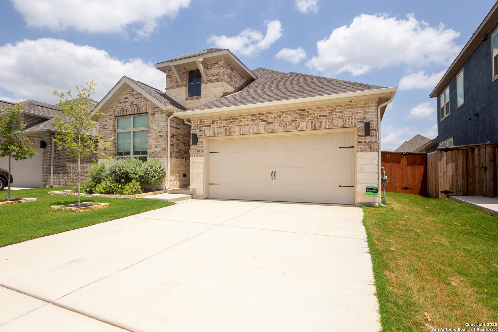 2614 Suncadia San Antonio TX 78245