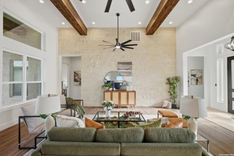 101 C Chisholm Blanco TX 78606