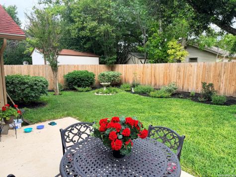 7587 Autumn Park San Antonio TX 78249