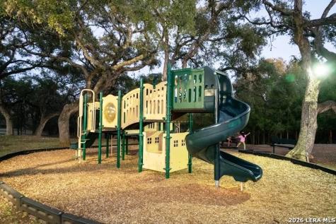 7587 Autumn Park San Antonio TX 78249