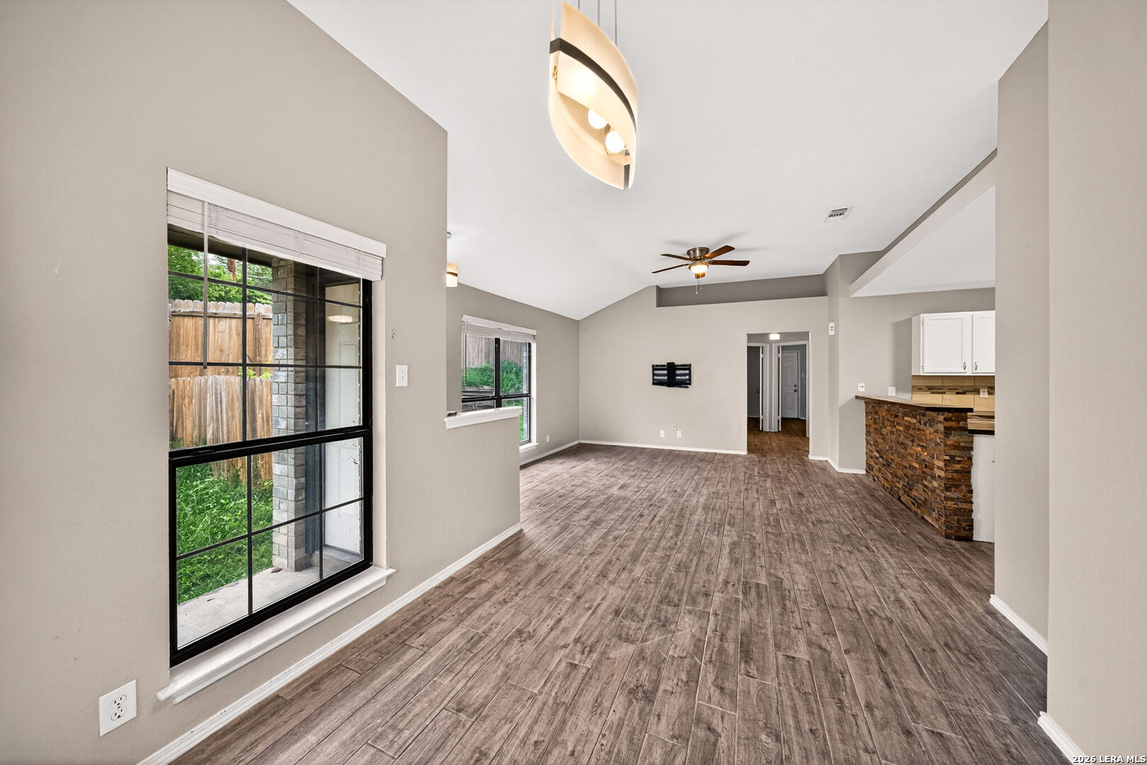 8534 Sir Galahad San Antonio TX 78240
