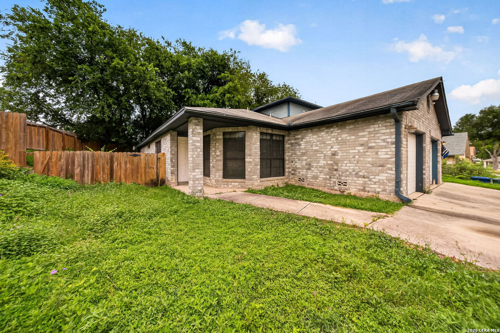 8534 Sir Galahad San Antonio TX 78240