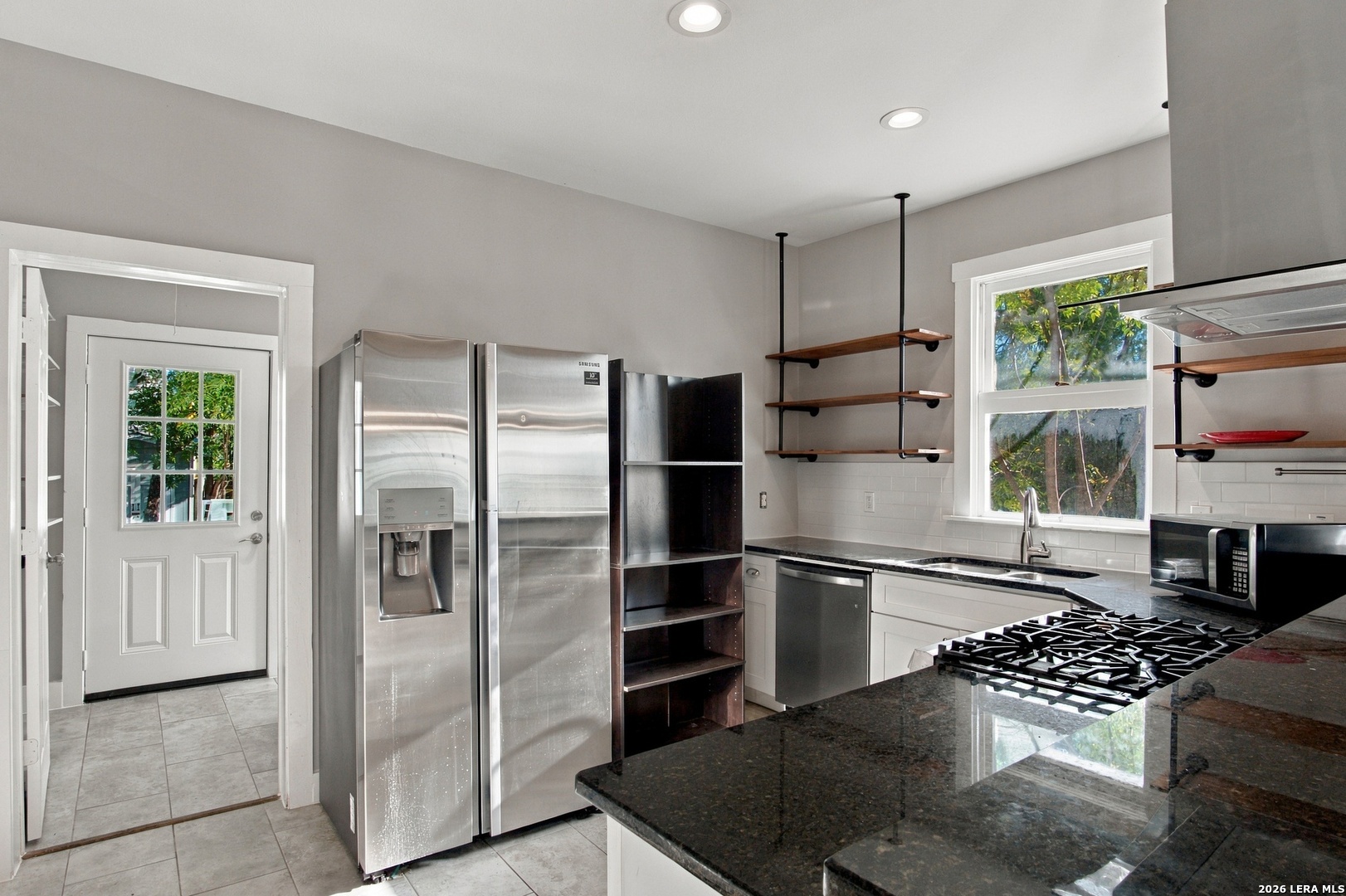 801 W Mistletoe Avenue San Antonio TX 78212
