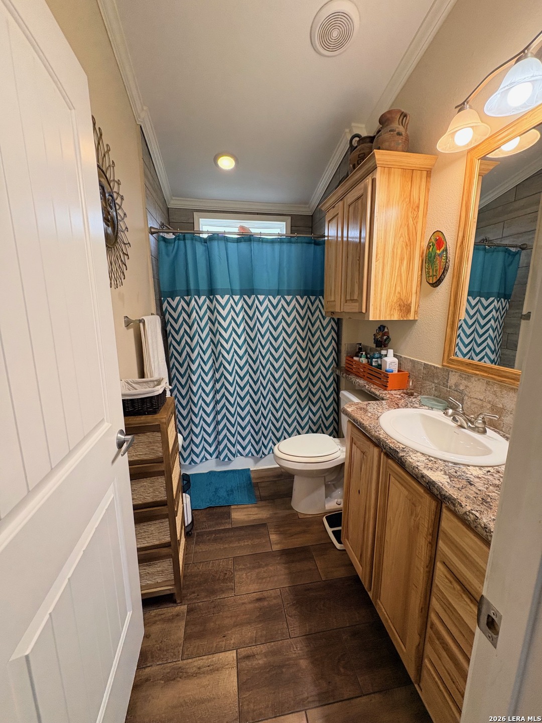 282 Oak Trail Pipe Creek TX 78063