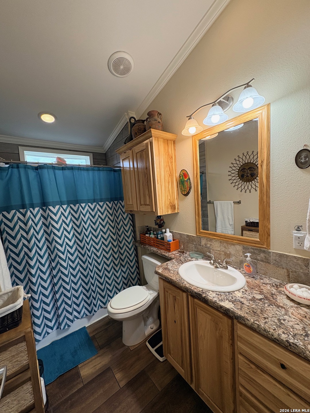 282 Oak Trail Pipe Creek TX 78063