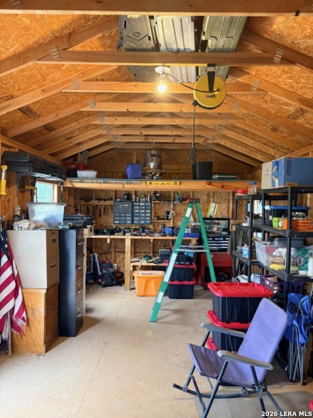282 Oak Trail Pipe Creek TX 78063
