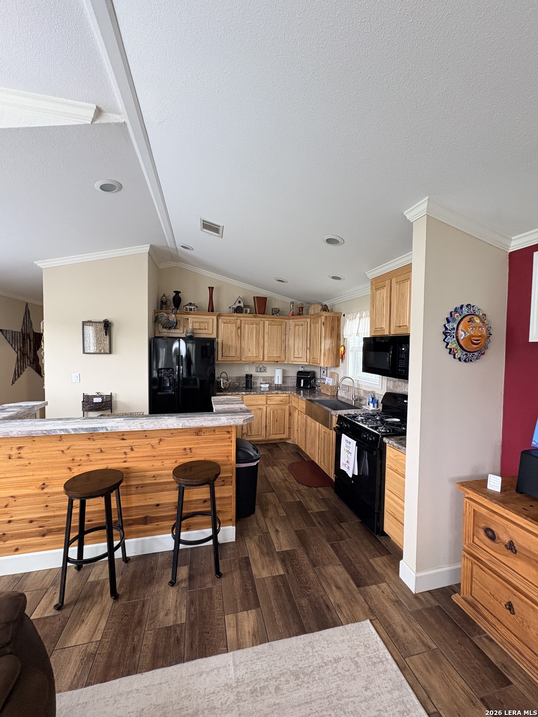 282 Oak Trail Pipe Creek TX 78063