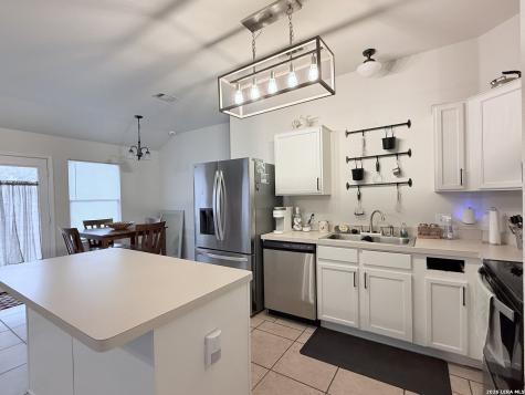5715 Grandwood San Antonio TX 78239