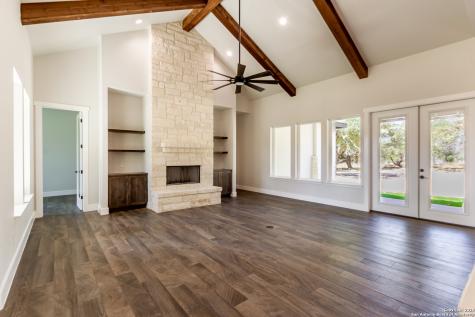 246 Timber Place La Vernia TX 78121